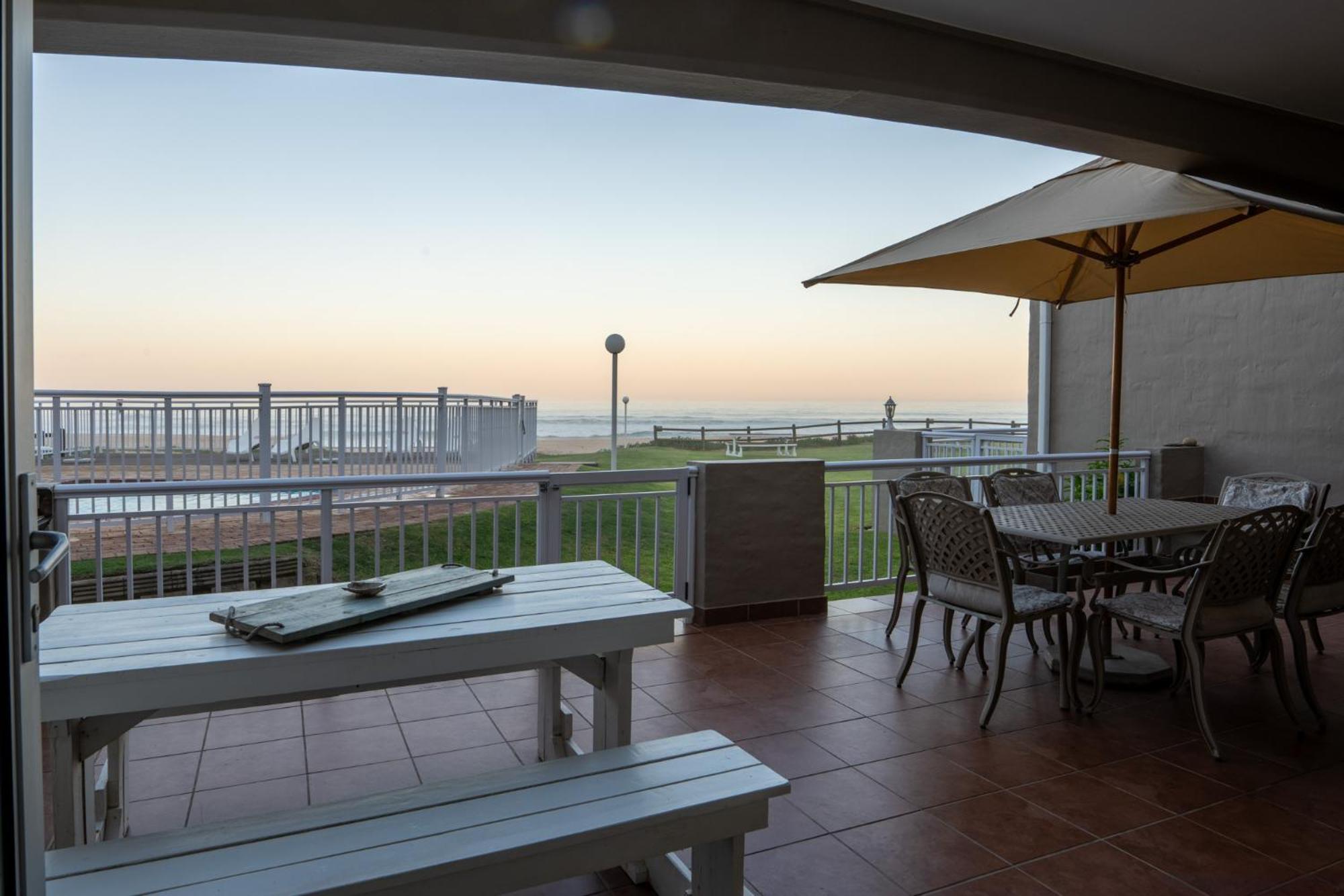 Jeffreys Bay Villas On The Beach Eksteriør billede